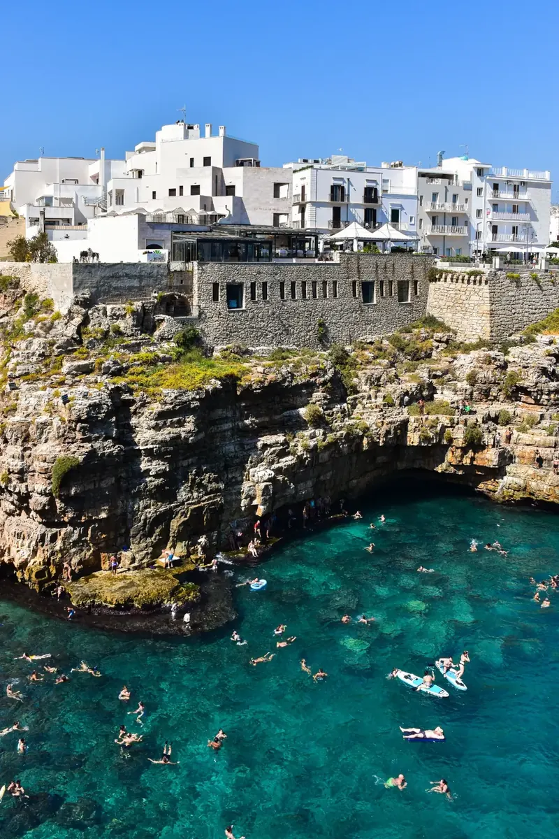 Boat Tours & Caves in Polignano a Mare